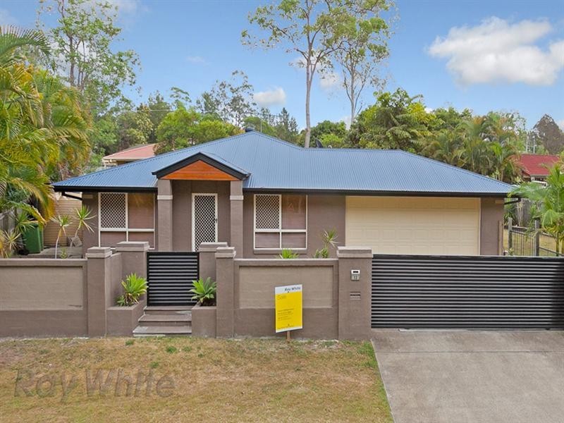 13 Park Grove Avenue, Camira QLD 4300