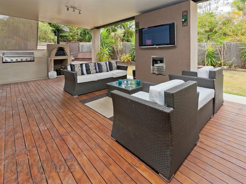 13 Park Grove Avenue, Camira QLD 4300