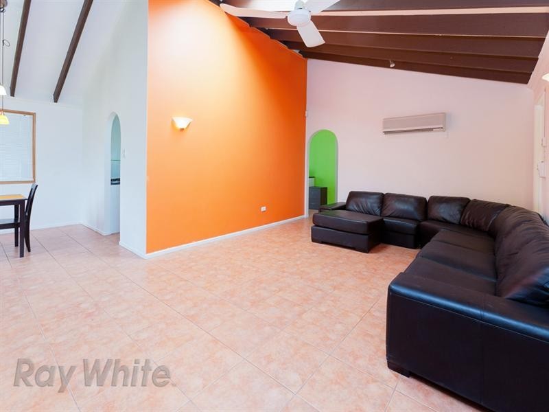 2 Lorraine Street, Camira QLD 4300