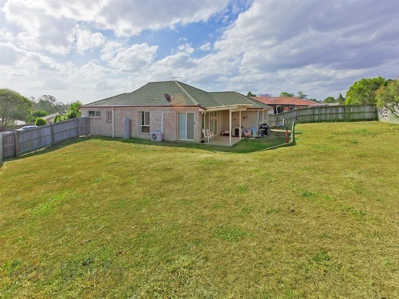 9 Rae Close, Camira QLD 4300