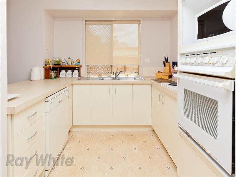 4 Bankswood Court, Camira QLD 4300