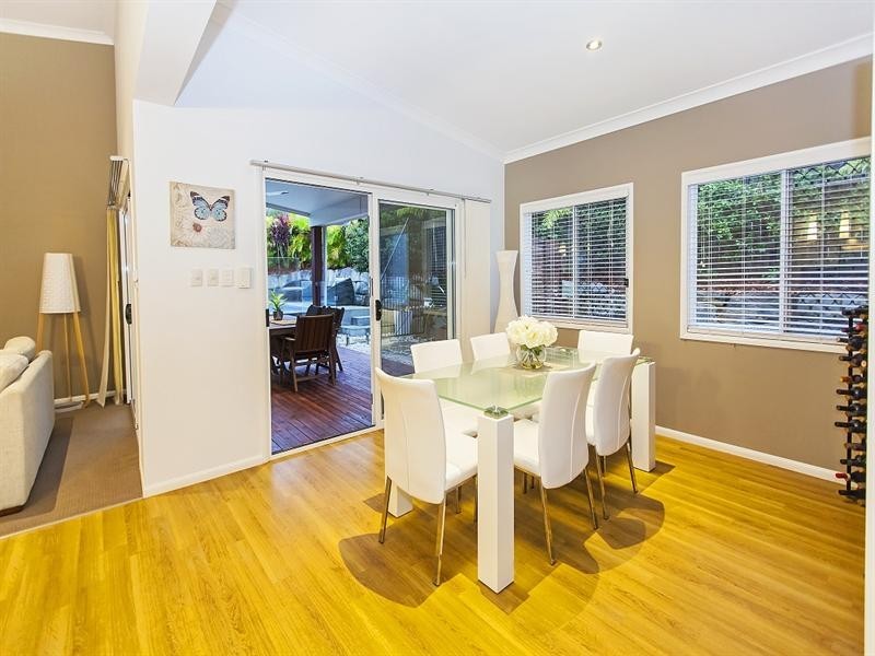 8 Bluebell Place, Brookwater QLD 4300