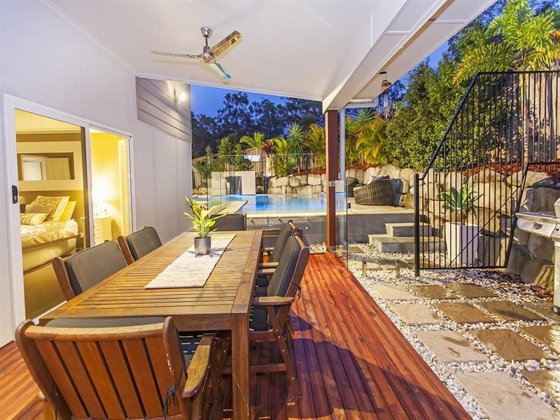 8 Bluebell Place, Brookwater QLD 4300