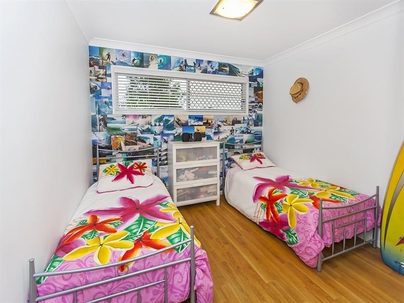 8 Bluebell Place, Brookwater QLD 4300