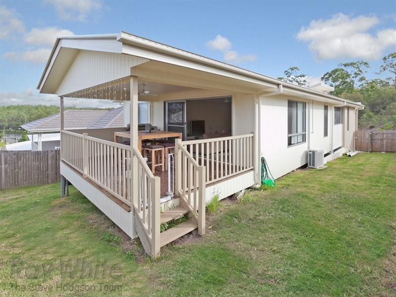 28 Greentrees Terrace, Springfield Lakes QLD 4300