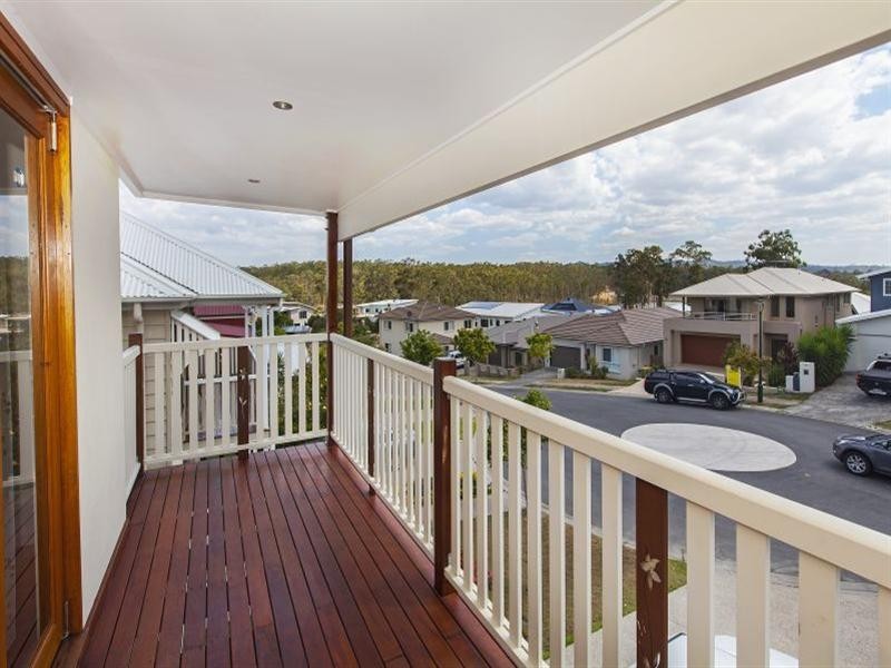 9 Cruiser Close, Springfield Lakes QLD 4300