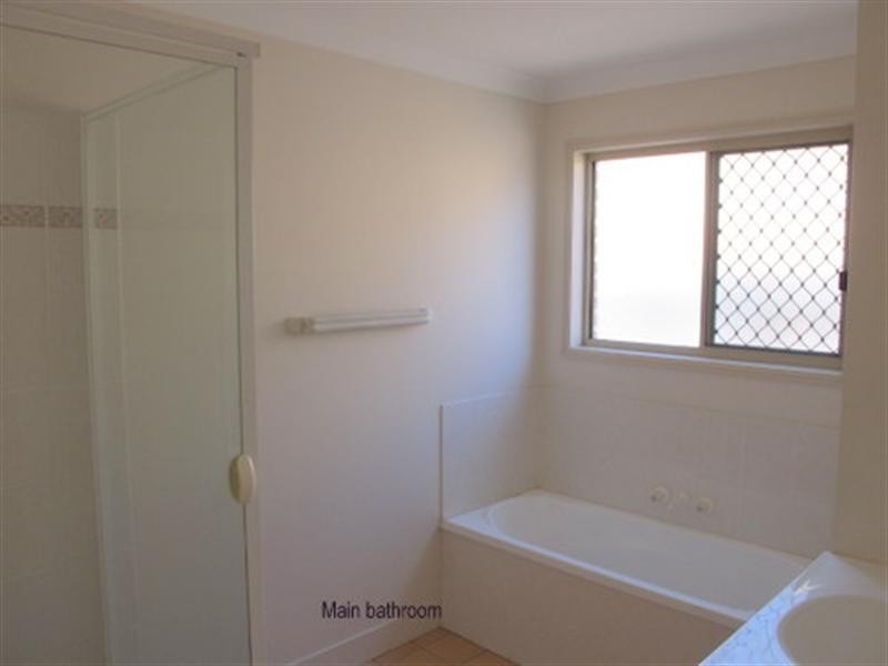 On Medici Place, Forest Lake QLD 4078