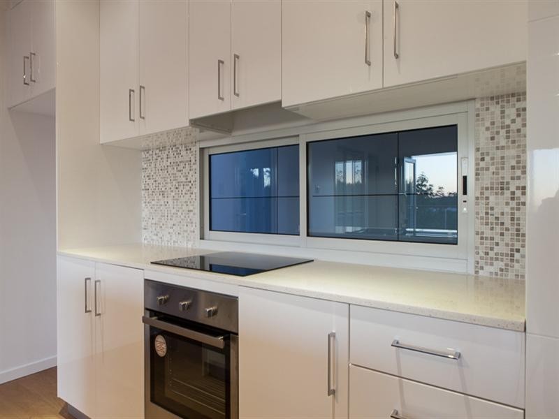 8 Boronia Court, Springfield Lakes QLD 4300