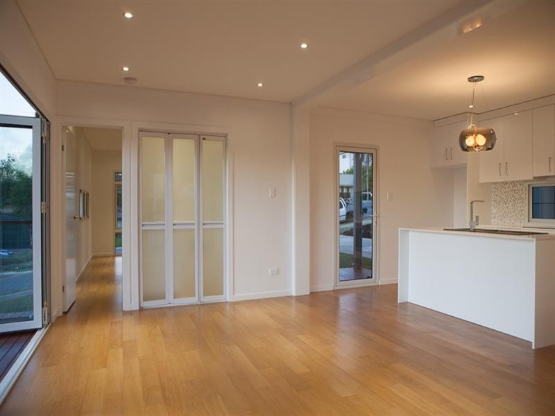 8 Boronia Court, Springfield Lakes QLD 4300