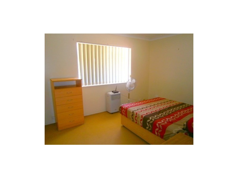 4/22 Warren Street, St Lucia QLD 4067