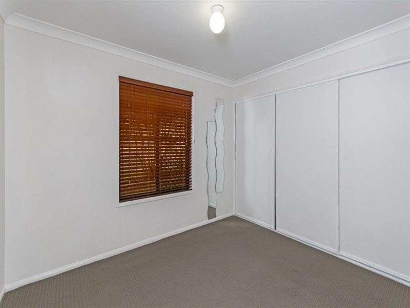 On Crystal Court, Camira QLD 4300