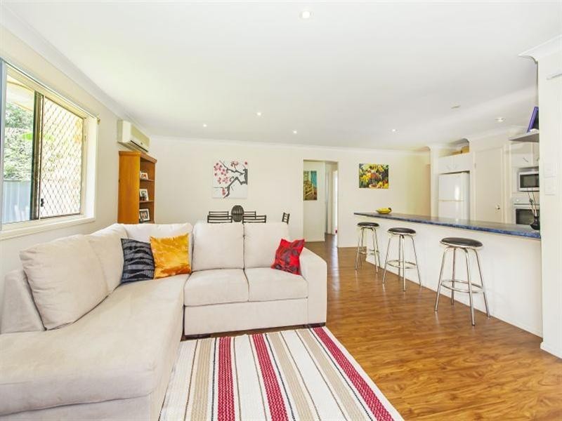 15 Forest View Crescent, Springfield QLD 4300