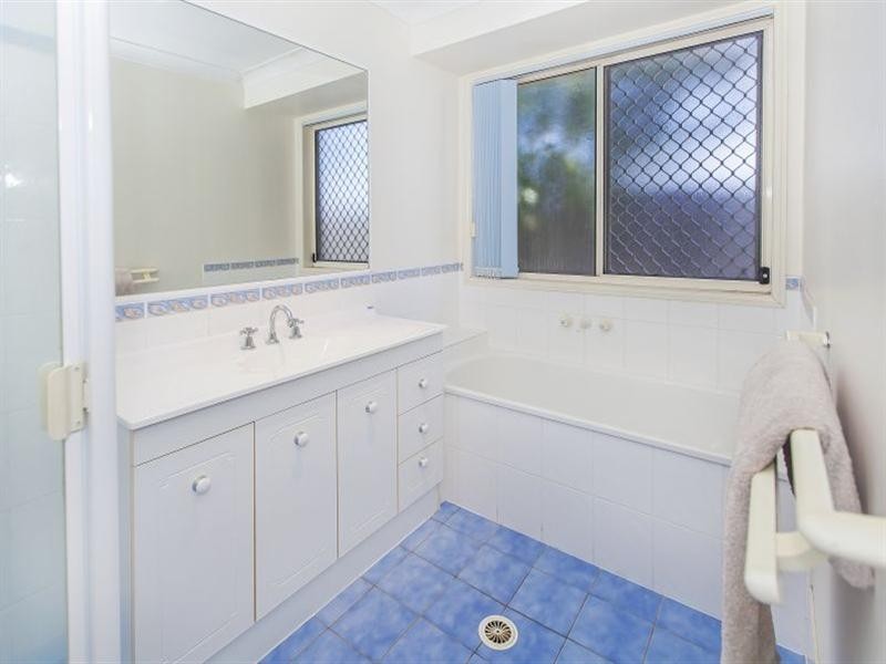 15 Forest View Crescent, Springfield QLD 4300