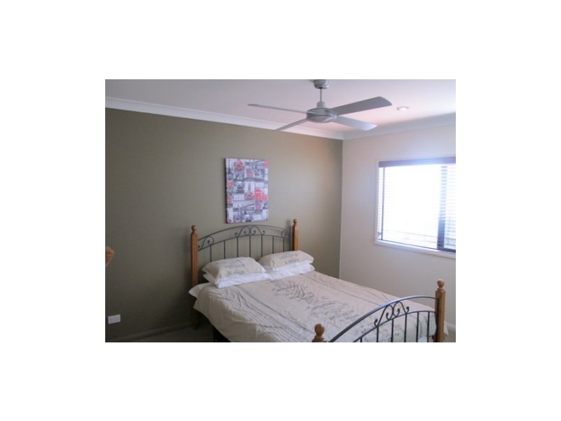 7 Daintree Place, Springfield Lakes QLD 4300