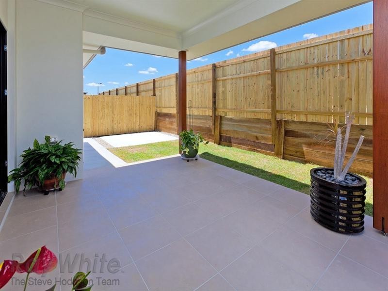 48 Parkland Drive, Springfield Lakes QLD 4300