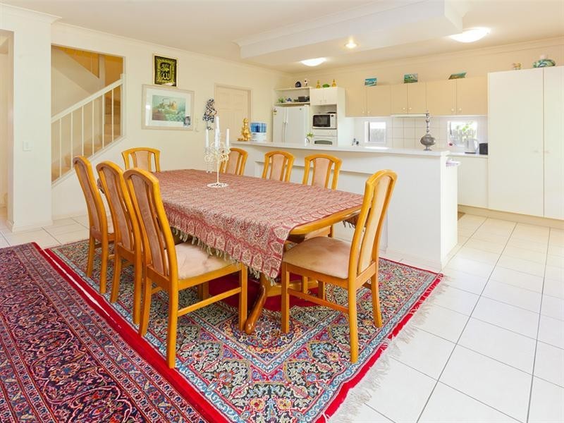 38 High Street, Forest Lake QLD 4078