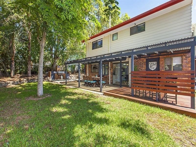 6 Mal Street, Camira QLD 4300