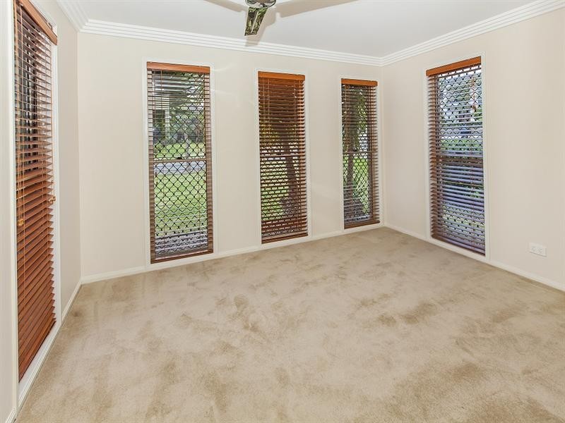 52 Swallowtail Crescent, Springfield Lakes QLD 4300