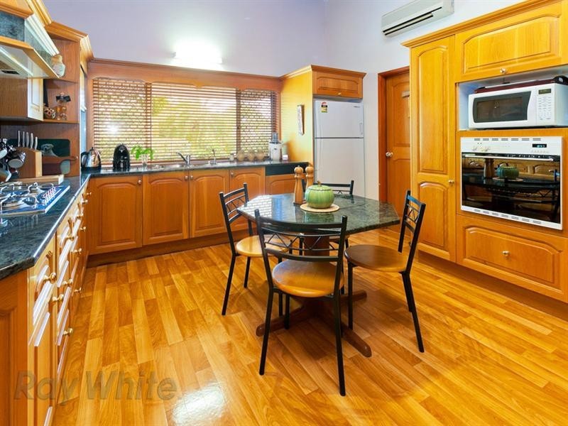 3 Moss Road, Camira QLD 4300