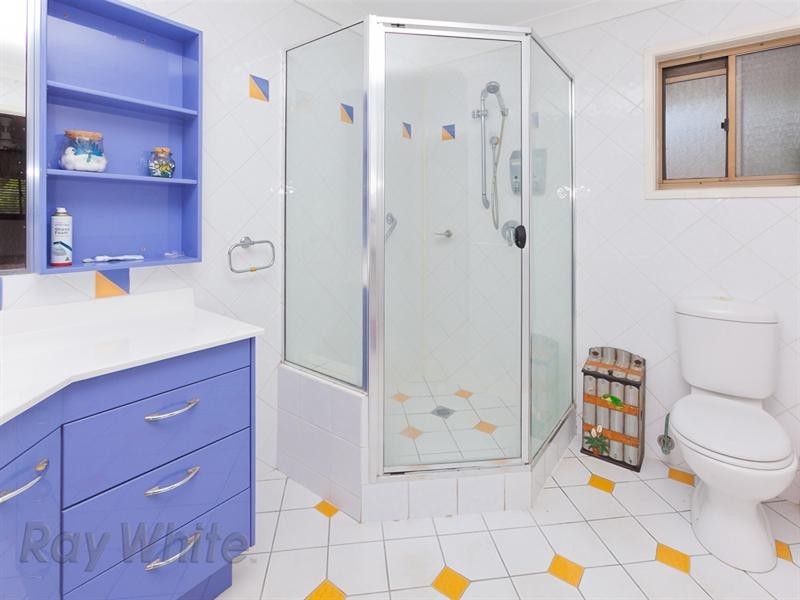 3 Moss Road, Camira QLD 4300