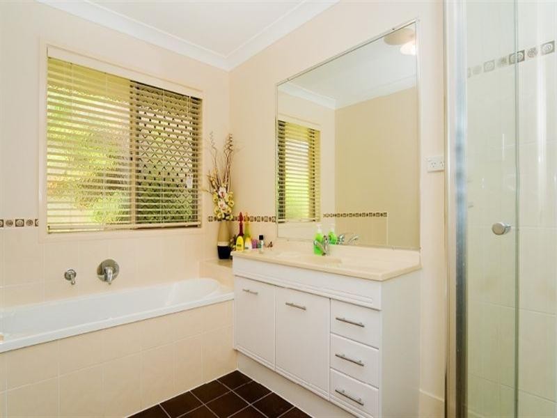 On Haimes Court, Collingwood Park QLD 4301