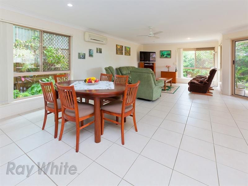 33 Grand South Circuit, Springfield Lakes QLD 4300