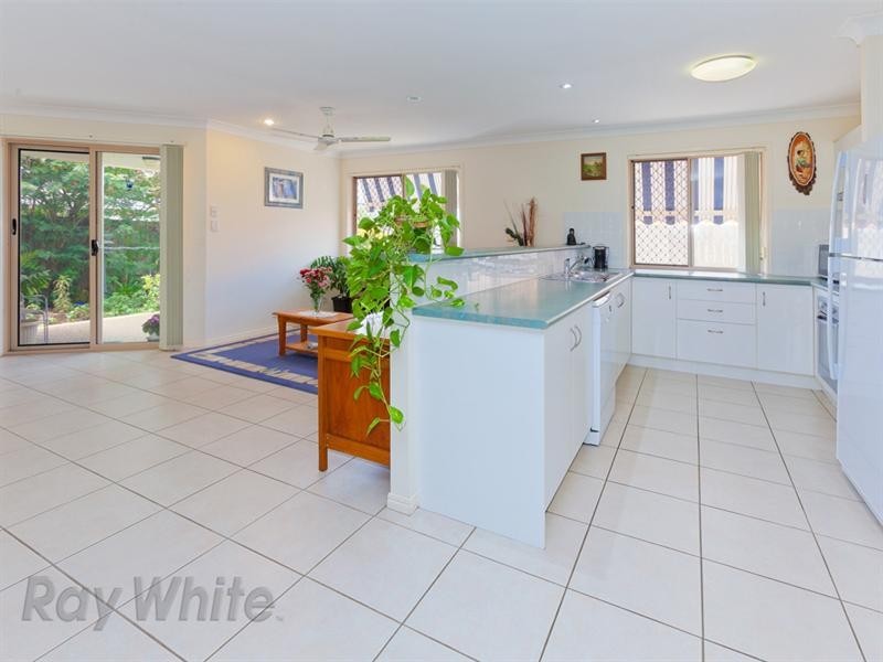 33 Grand South Circuit, Springfield Lakes QLD 4300