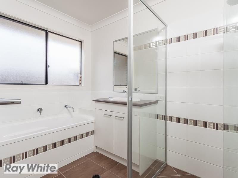 6 Billabong Place, Springfield QLD 4300