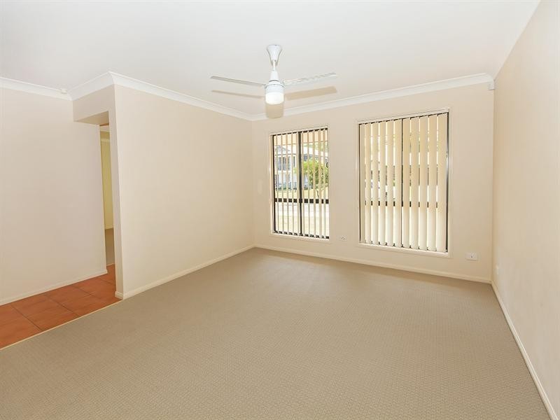 37 Coventina Crescent, Springfield Lakes QLD 4300