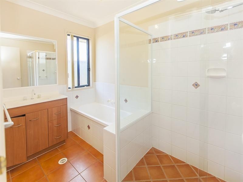 37 Coventina Crescent, Springfield Lakes QLD 4300