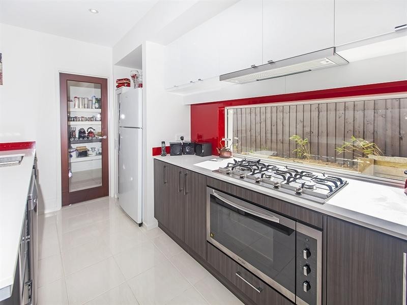 16 Laguna Crescent, Springfield Lakes QLD 4300