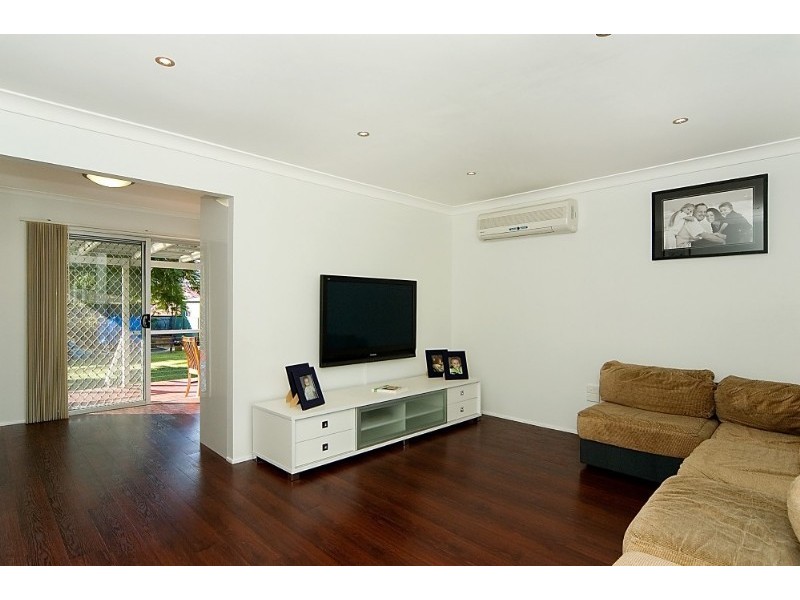 90 Cochrane Street, Camira QLD 4300