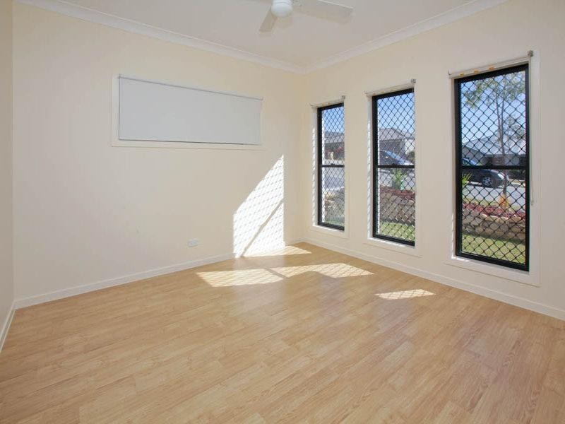 12 Rosella Crescent, Springfield Lakes QLD 4300