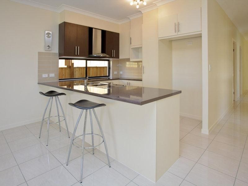 12 Rosella Crescent, Springfield Lakes QLD 4300