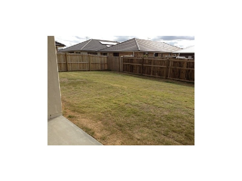 49 Valentine Crescent, Augustine Heights QLD 4300