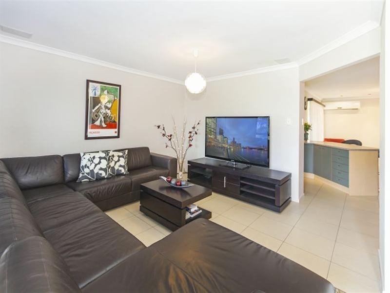 20 Bombala Court, Collingwood Park QLD 4301
