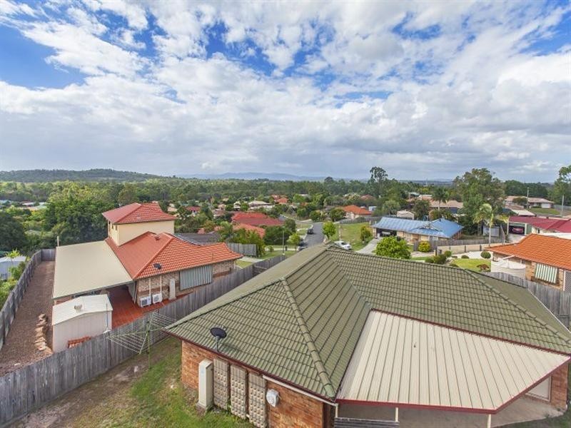 20 Bombala Court, Collingwood Park QLD 4301
