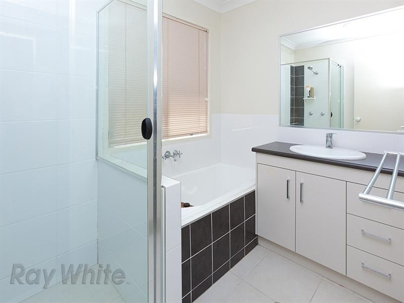 29 Salomon Court, Goodna QLD 4300