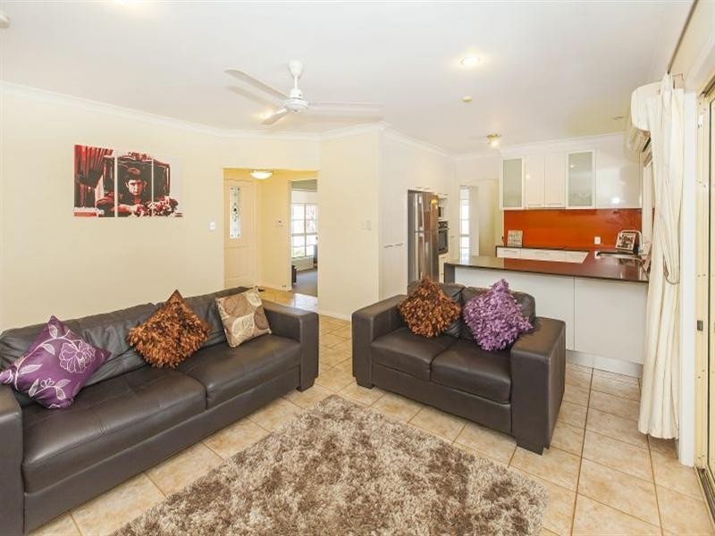 2a Timberline Court, Springfield QLD 4300