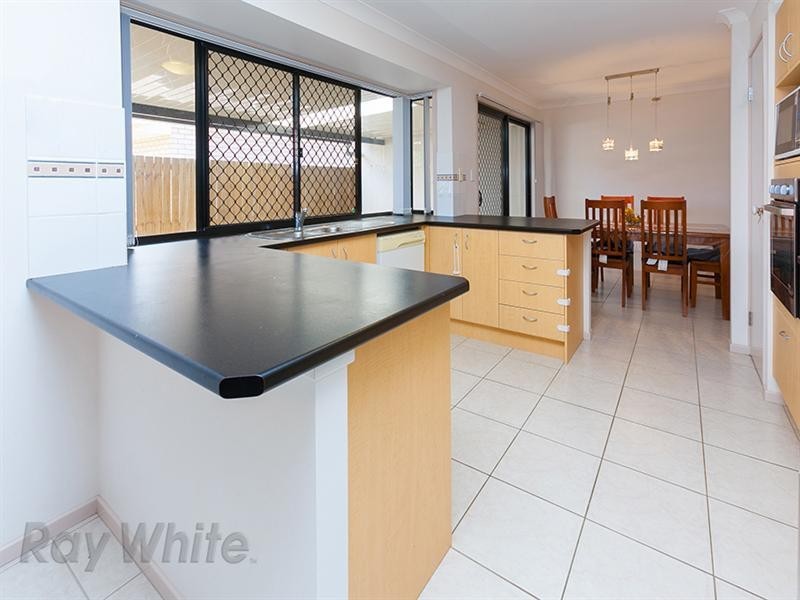 20 Lloyd Bird Crescent, Springfield Lakes QLD 4300