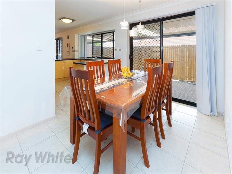 20 Lloyd Bird Crescent, Springfield Lakes QLD 4300