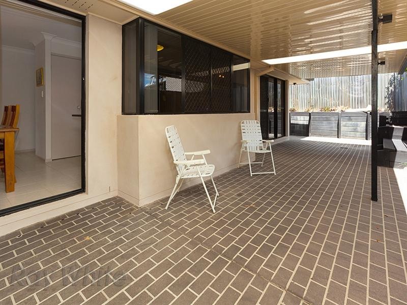 20 Lloyd Bird Crescent, Springfield Lakes QLD 4300