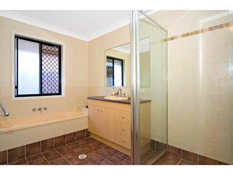 23 Burlington Terrace, Springfield Lakes QLD 4300
