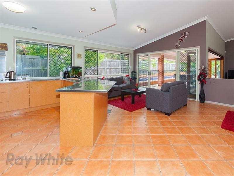 9 St Maurice Court, Springfield QLD 4300