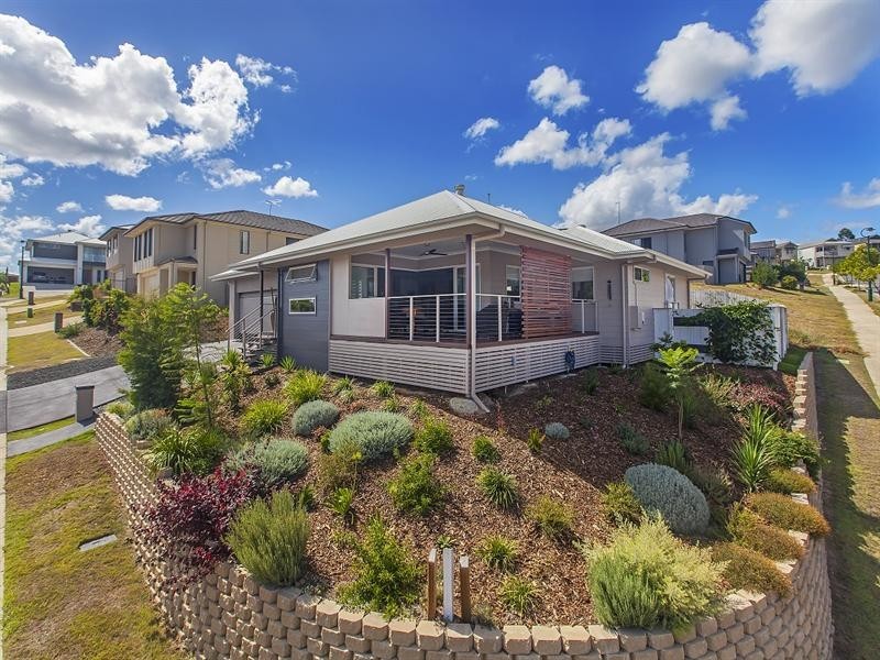 53 Waterside Drive, Springfield Lakes QLD 4300