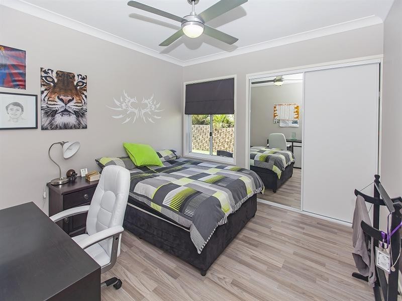 53 Waterside Drive, Springfield Lakes QLD 4300