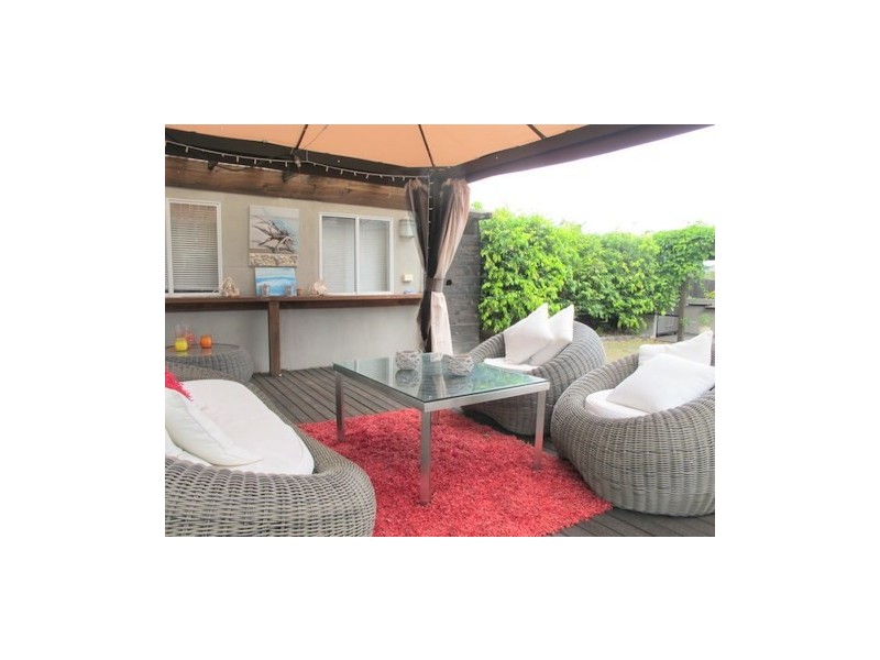1 Bluebell Place, Brookwater QLD 4300