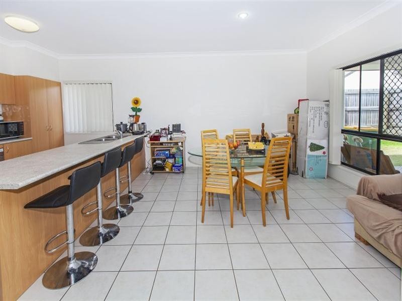 5 Jerome Avenue, Augustine Heights QLD 4300