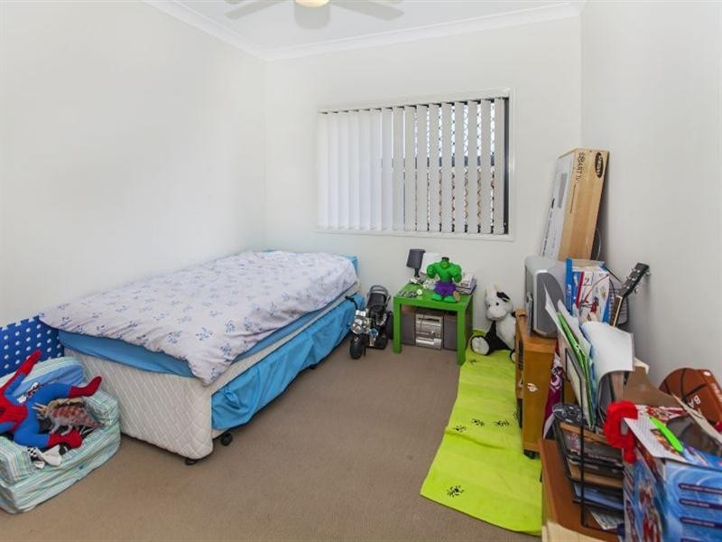 5 Jerome Avenue, Augustine Heights QLD 4300