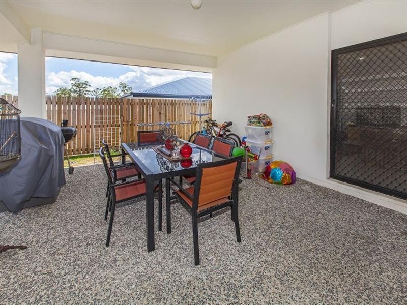 5 Jerome Avenue, Augustine Heights QLD 4300